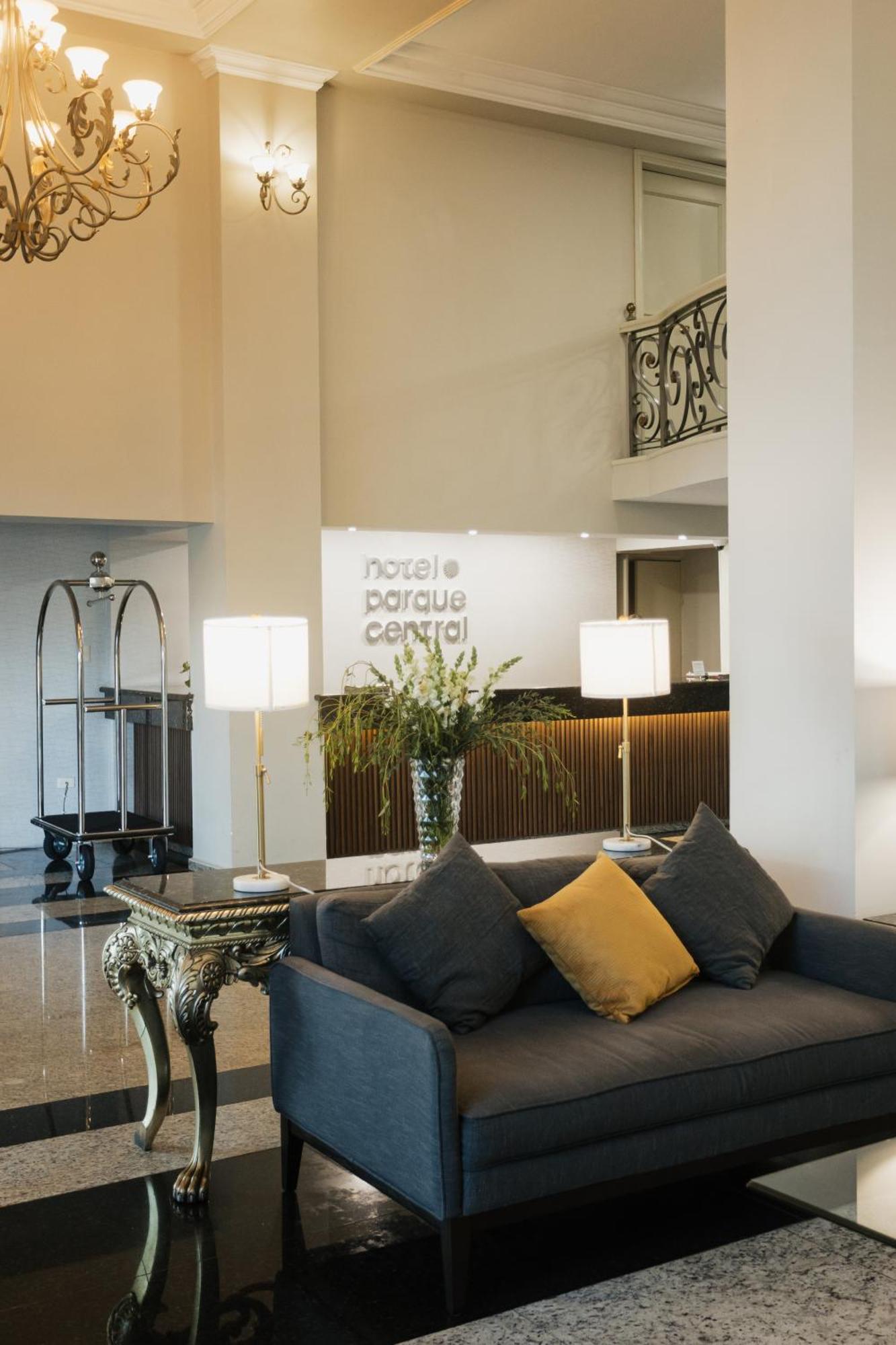 Hotel Parque Central Monterrey Eksteriør billede